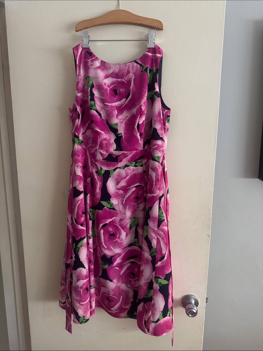 Pink Rose Print Sleeveless Fit-and-Flare Dress
